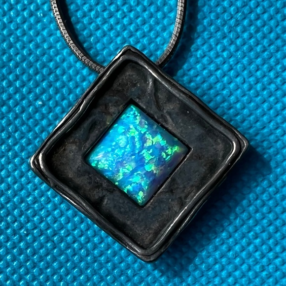 Vintage Didae Sterling Silver Opal Necklace - Picture 2 of 4